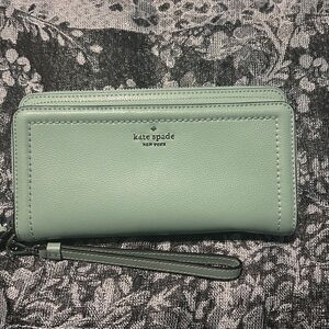 kate spade mint green leather wristlet wallet